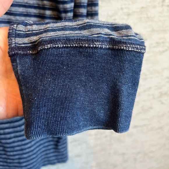 Wallace and Barnes Men's Blue Striped Knit Henley Shirt Top Size Medium - Picture 7 of 14